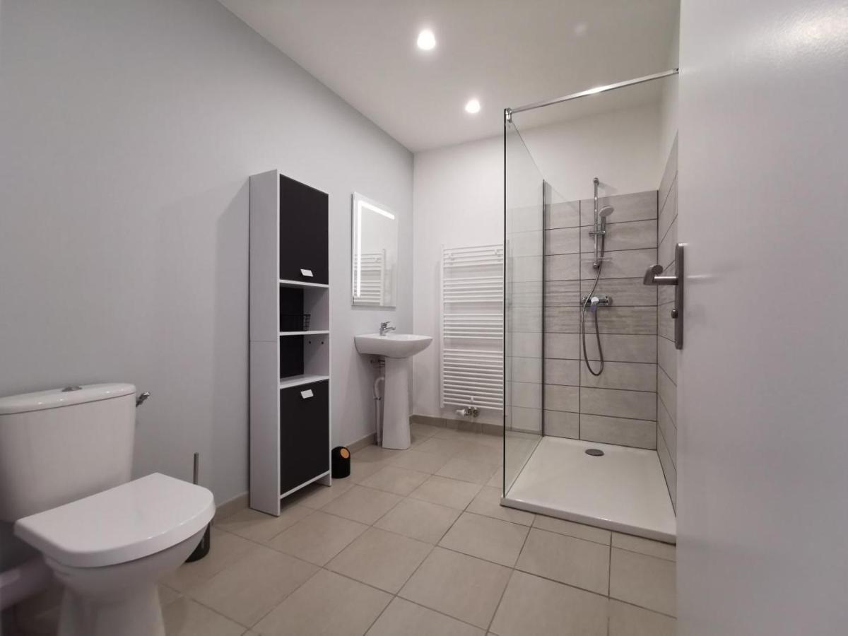 5 - 3 Salles De Bain